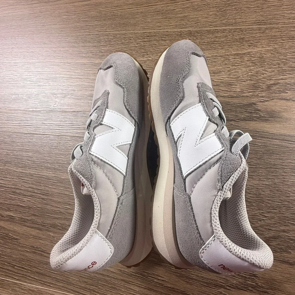 New Balance 237 Youth Sneakers Gray White Elastic Laces Lifestyle School Neutral